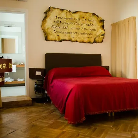 Sosta Flegrea Couette-café 4*