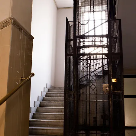 Sosta Flegrea Couette-café Naples